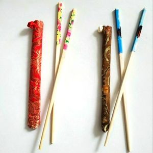 Bamboo Chopsticks Red and Brown Fabric Carry Pouch & Decorative Flowers Design